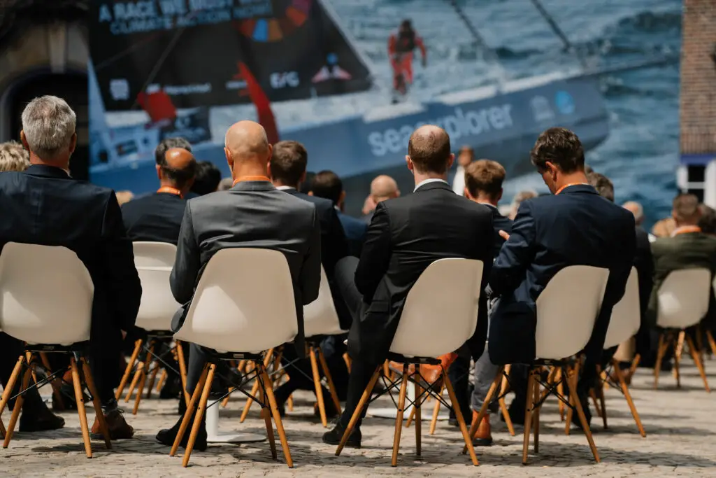 Publikum Konferenzsaal Stadion-Bestuhlung